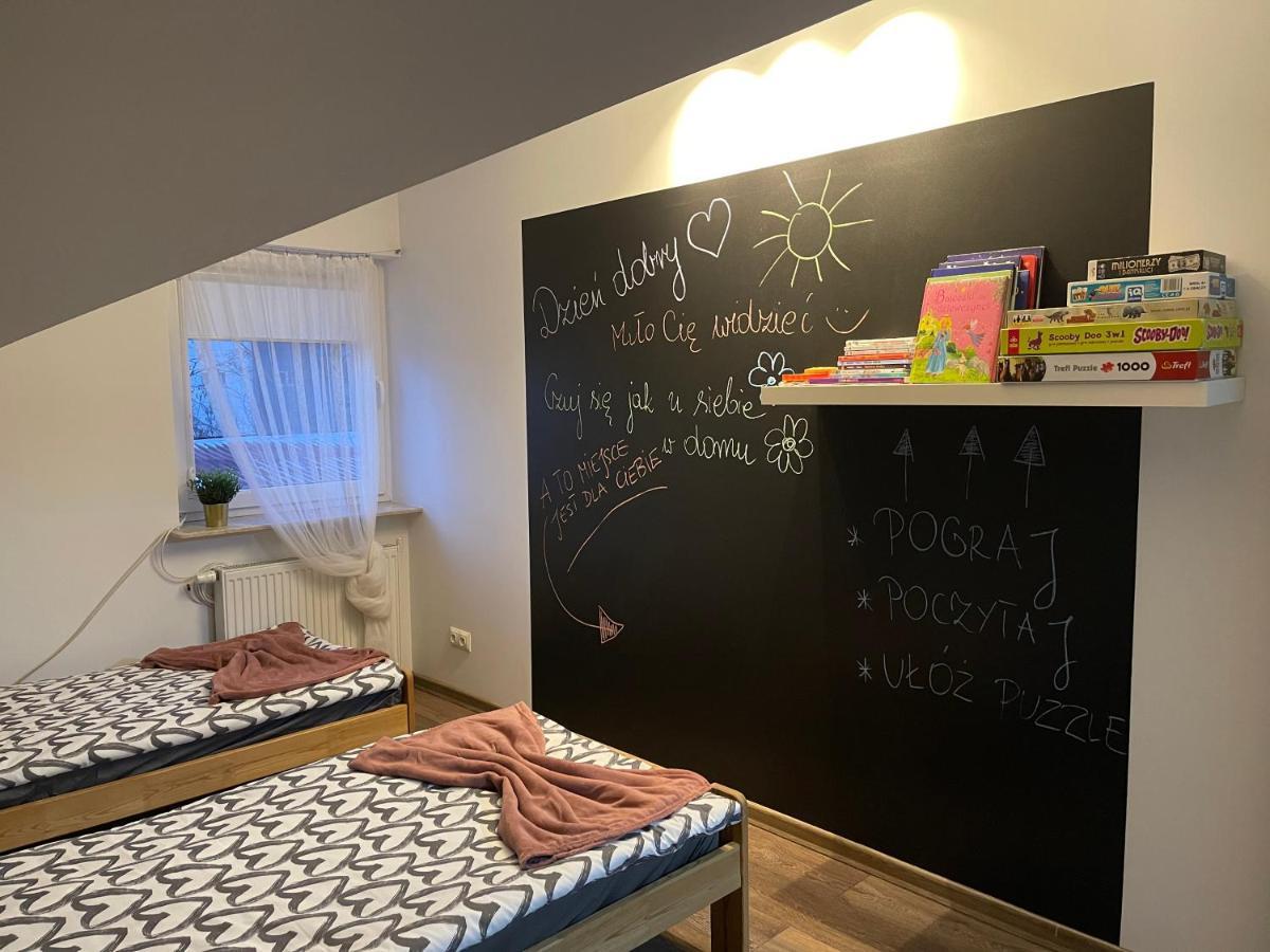 Apartament Rodzinny Ostrowiec Sw Ostrowiec Świętokrzyski Extérieur photo