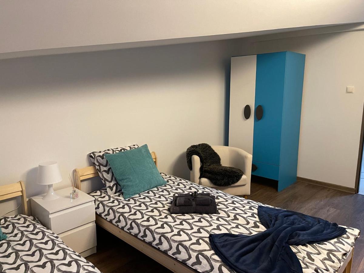 Apartament Rodzinny Ostrowiec Sw Ostrowiec Świętokrzyski Extérieur photo