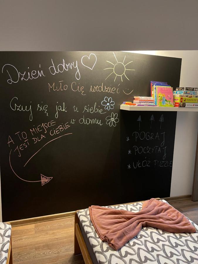 Apartament Rodzinny Ostrowiec Sw Ostrowiec Świętokrzyski Extérieur photo