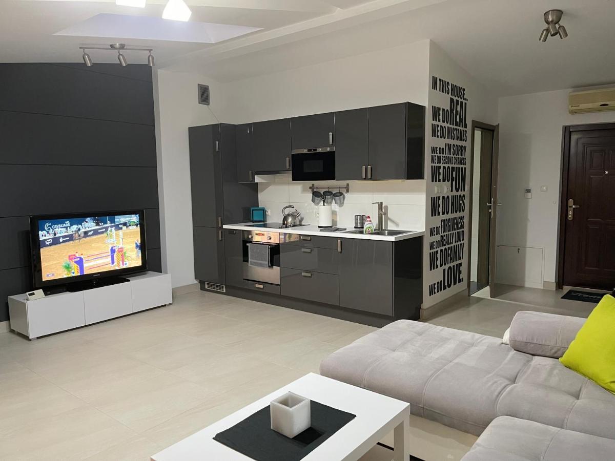 Apartament Rodzinny Ostrowiec Sw Ostrowiec Świętokrzyski Extérieur photo