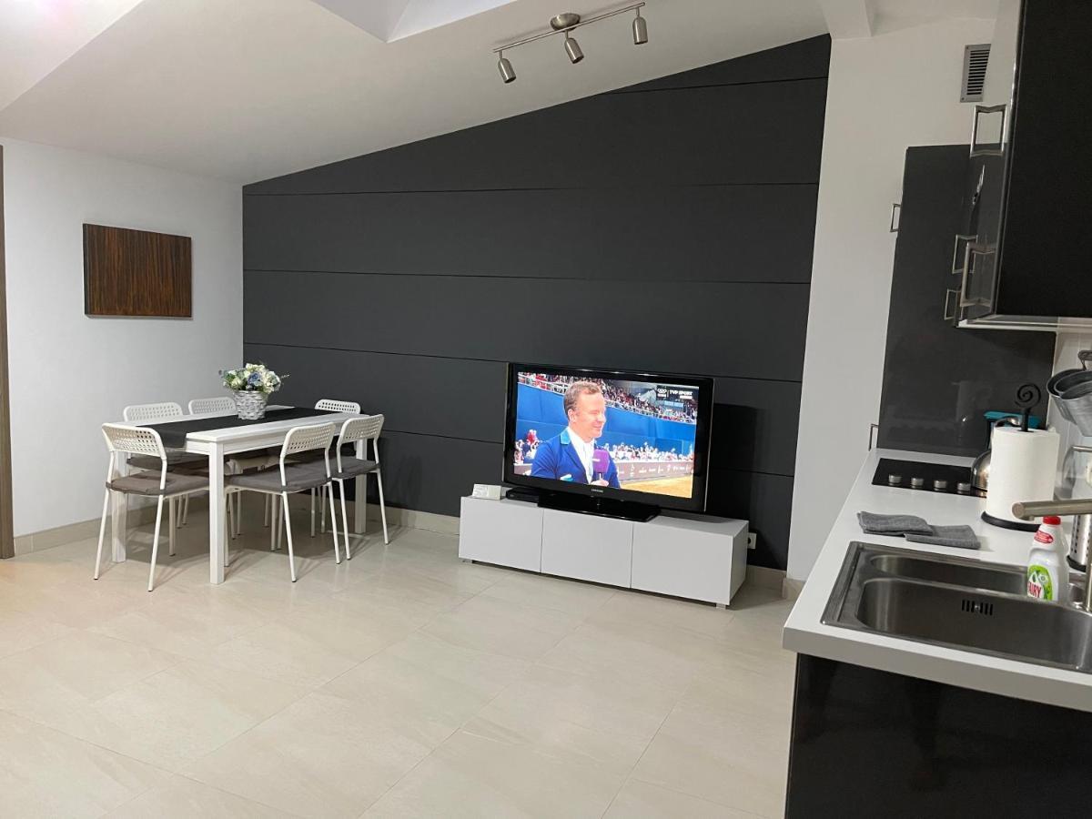 Apartament Rodzinny Ostrowiec Sw Ostrowiec Świętokrzyski Extérieur photo