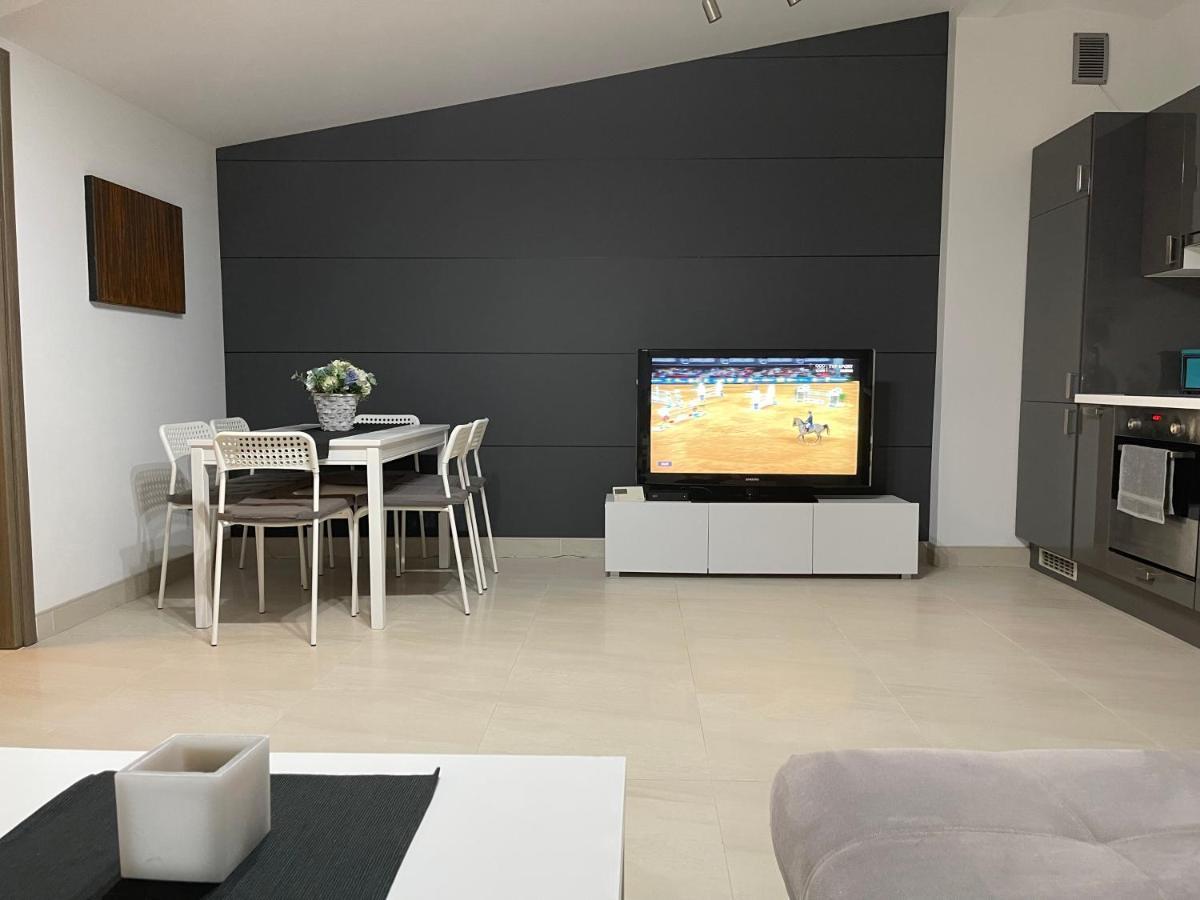 Apartament Rodzinny Ostrowiec Sw Ostrowiec Świętokrzyski Extérieur photo