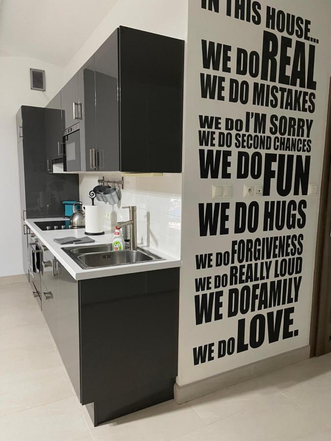 Apartament Rodzinny Ostrowiec Sw Ostrowiec Świętokrzyski Extérieur photo